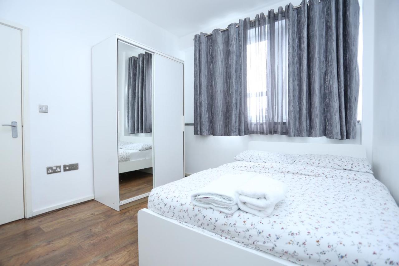 Gorgeous 2 Bedroom 2 Bathroom Woolwich London Exterior foto